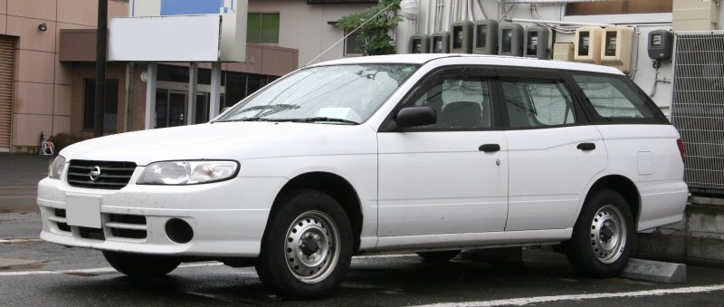 Транспортное средство Nissan Expert, 2002