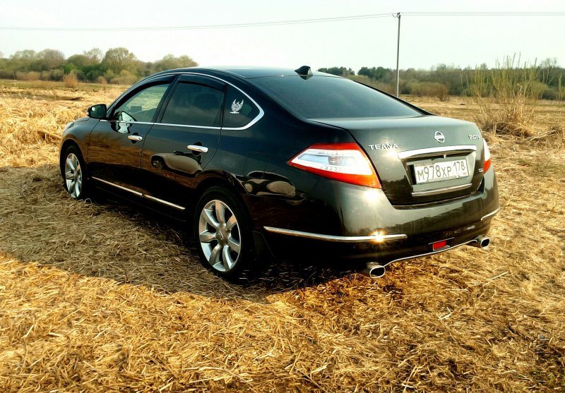 Nissan Teana j32