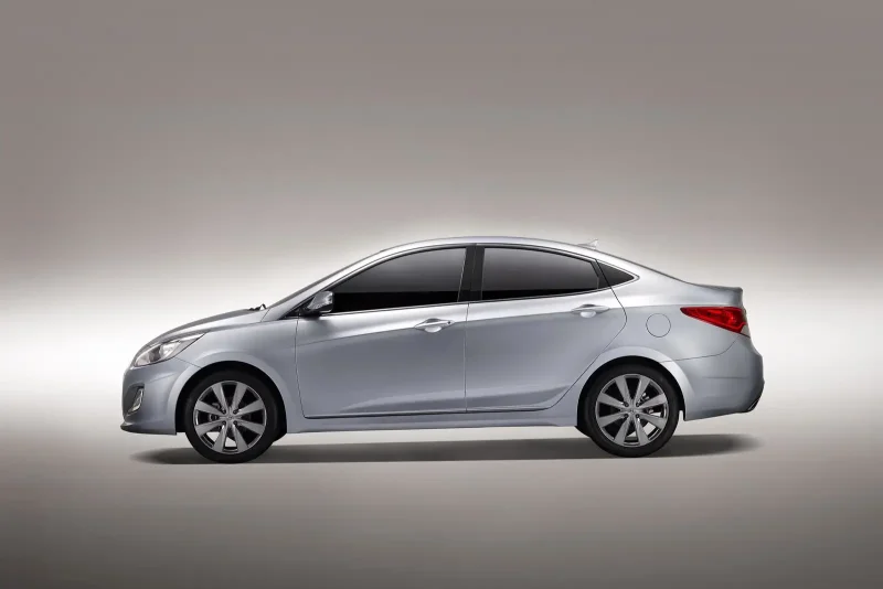 Hyundai Solaris 2014 хэтчбек салон