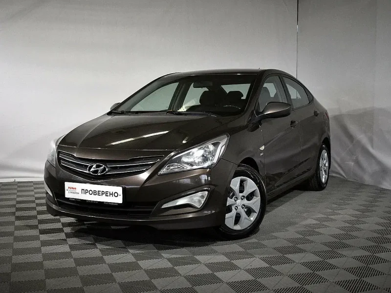 Hyundai Solaris 2015 коричневый