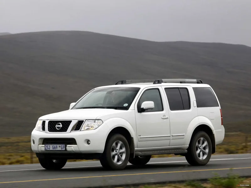 Nissan Pathfinder r51