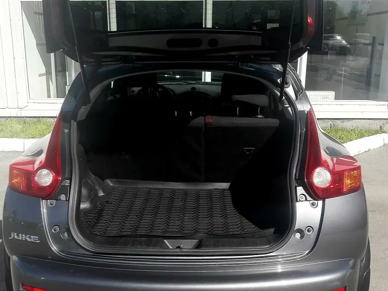 Полка багажника Nissan Juke