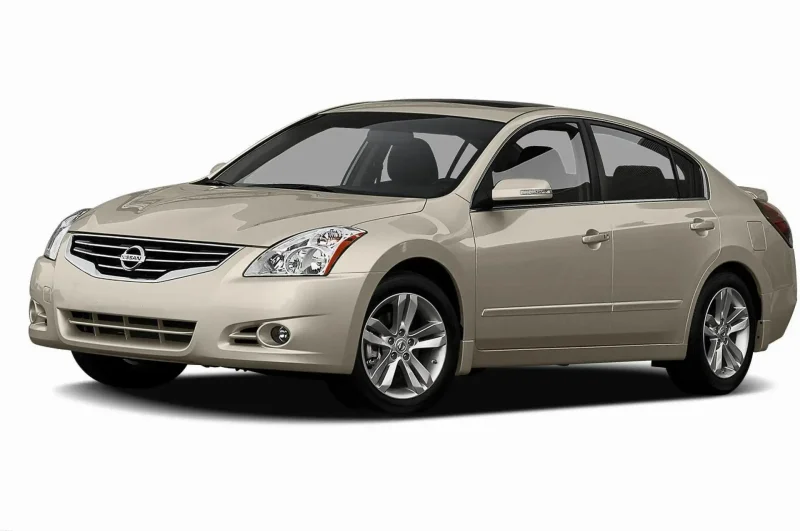 Nissan Altima 2010 седан