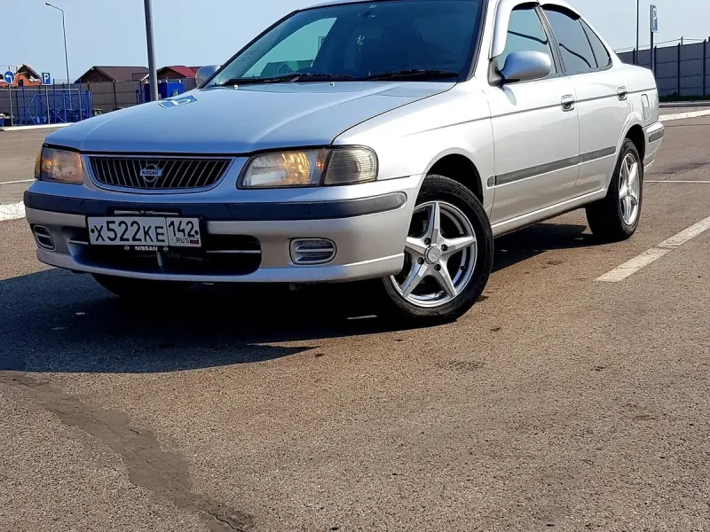 Nissan Sunny b15