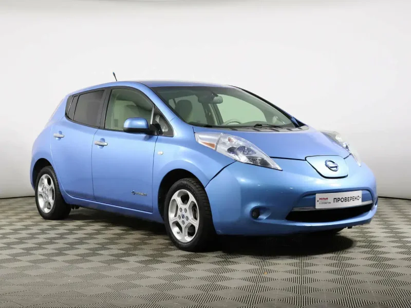 Nissan Leaf 2011