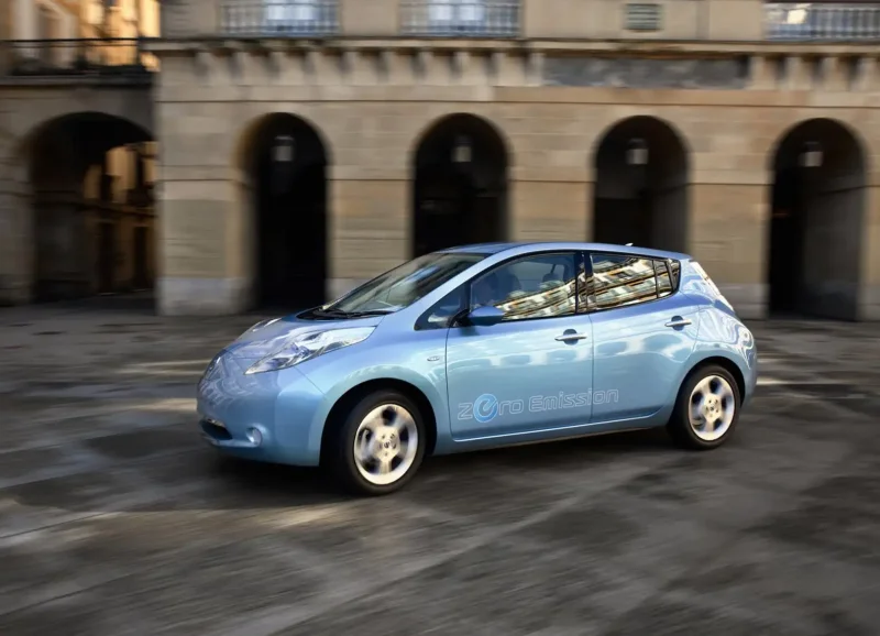 Nissan Leaf 2011