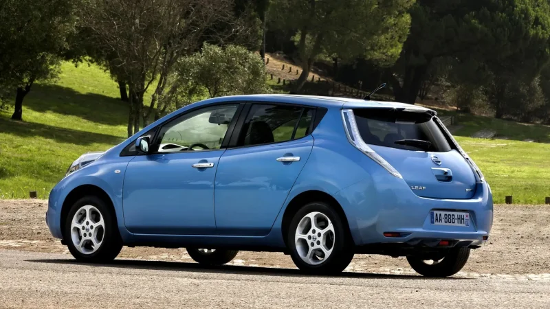 Nissan Leaf гибрид