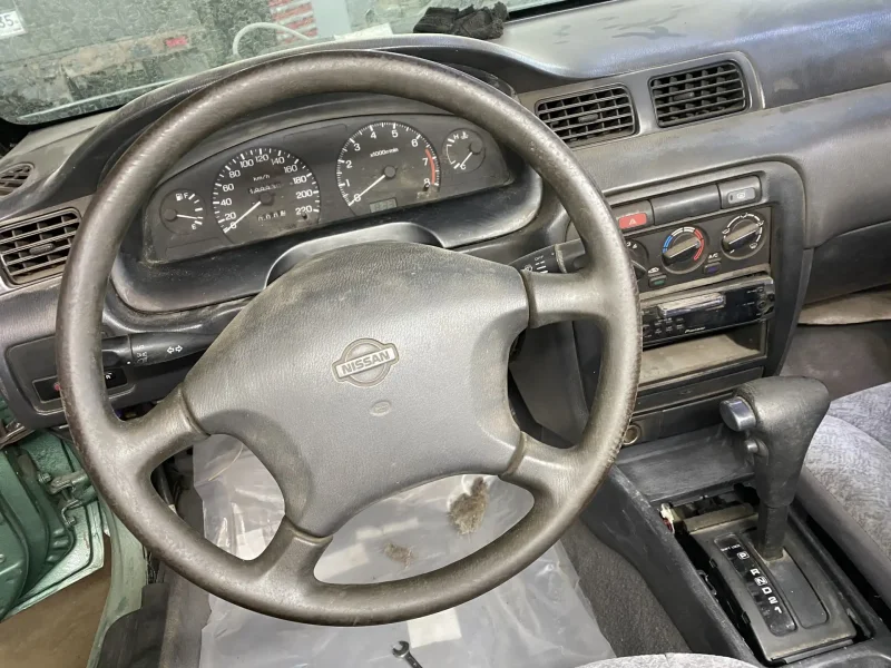 Nissan Sunny 1987 руль