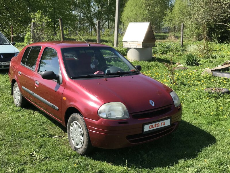 Renault Clio 2000