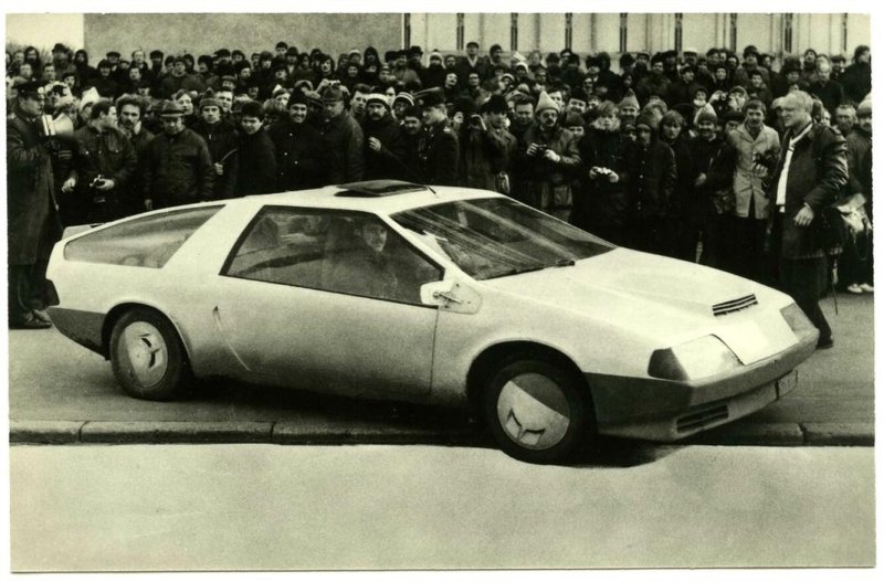 Renault Лаура