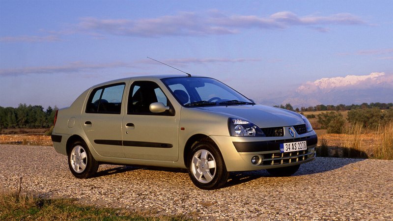 Renault Clio symbol 2001