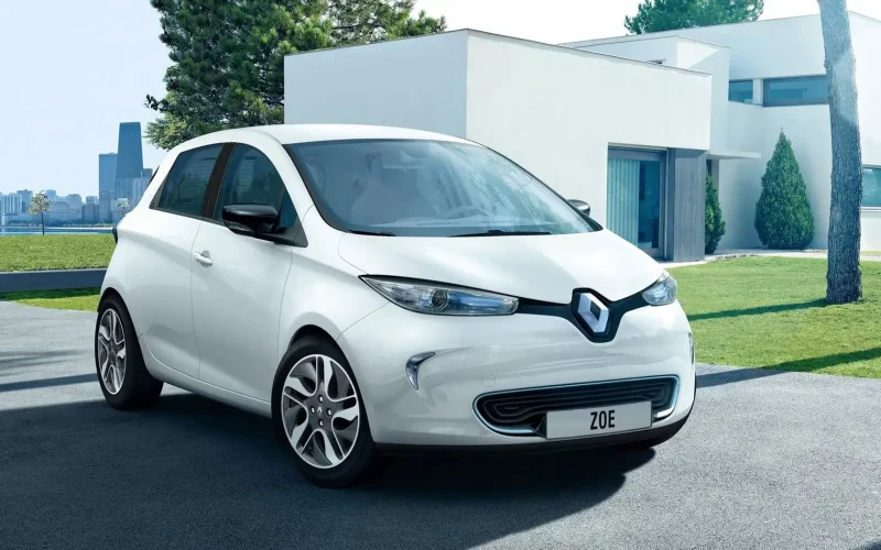 Renault Zoe for 135