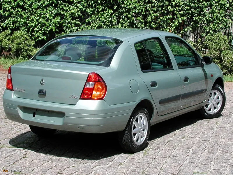 Renault symbol 2011