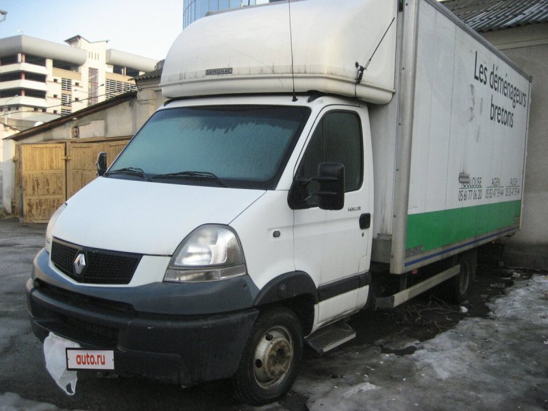 Renault Mascott