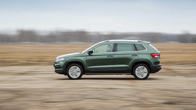 Skoda Karoq Style черный