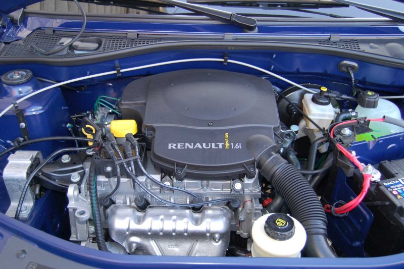 Renault Logan двигатель k7m