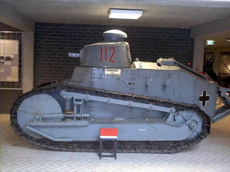 Французский танк Рено ФТ 17