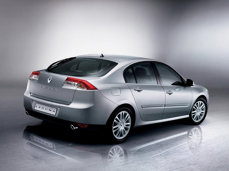 Renault Laguna 3 поколение