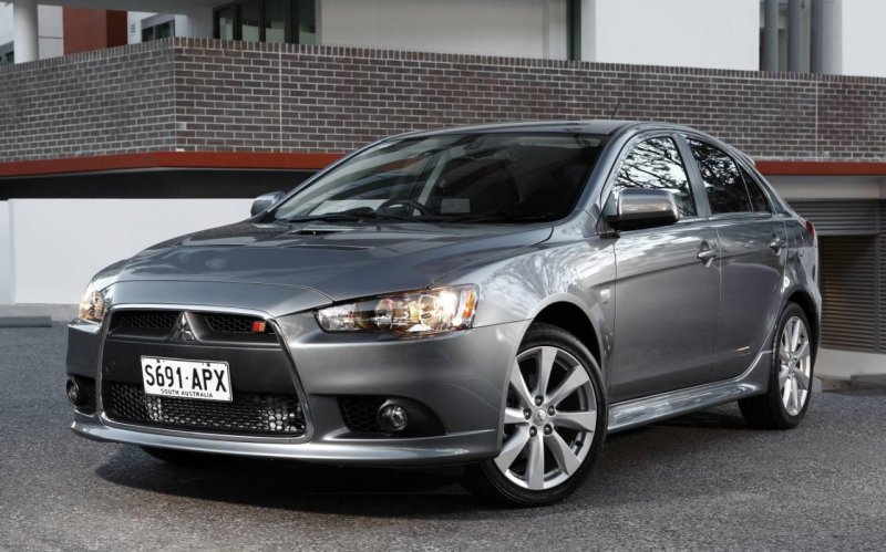 Mitsubishi Lancer 2013