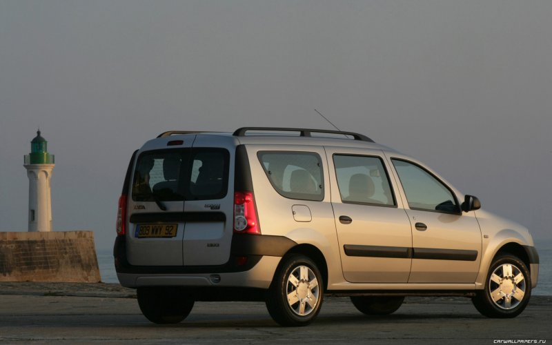 Dacia Logan универсал 2006