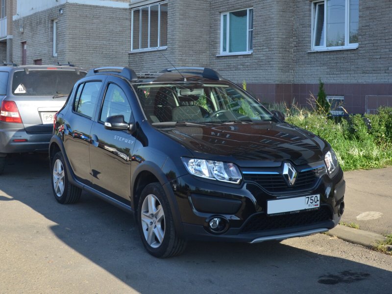 Renault Sandero Stepway черный