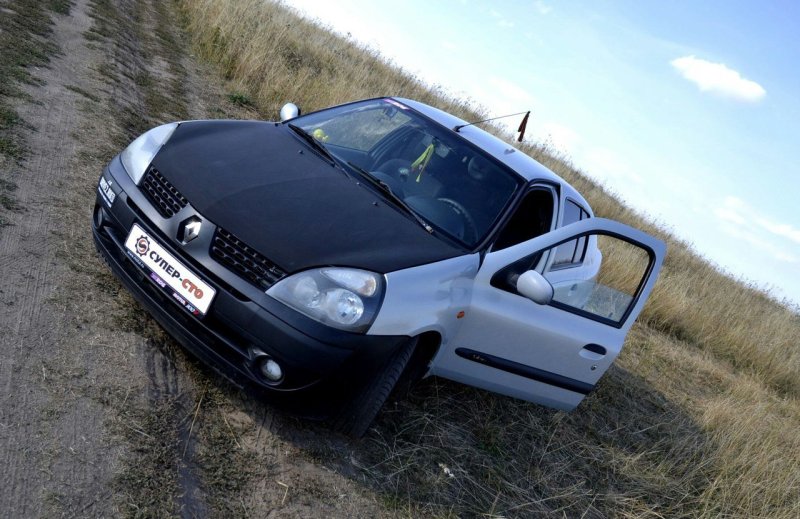 Renault symbol стенс