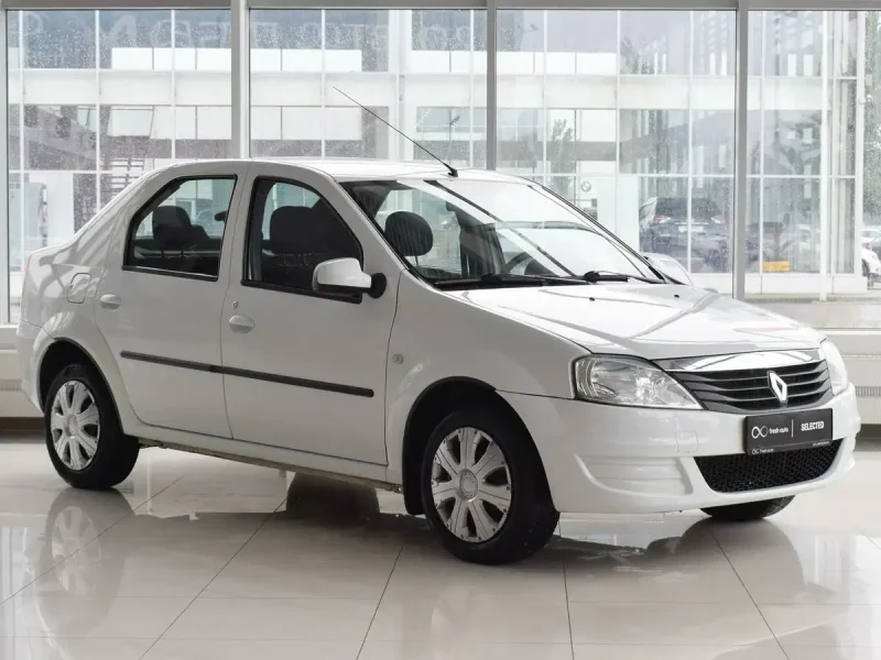 Renault Logan 2013 белый