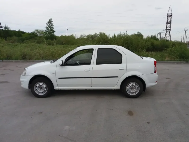 Renault Logan, 2013г