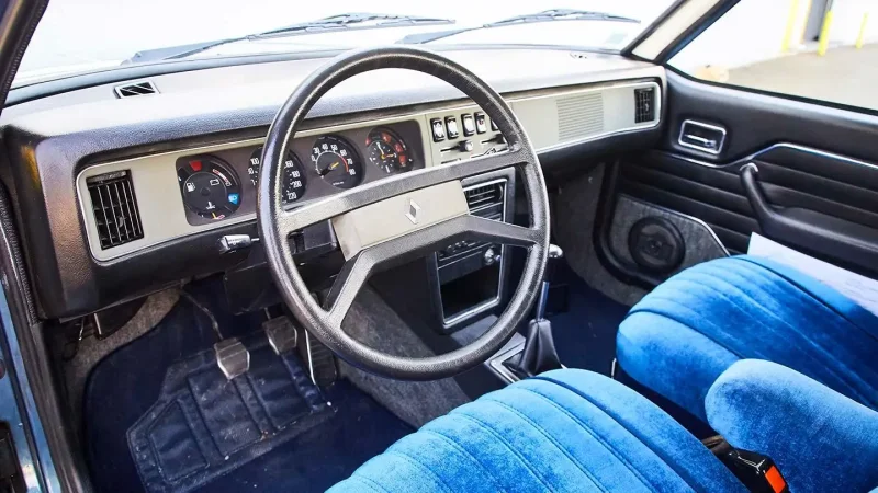 Renault 21 Interior