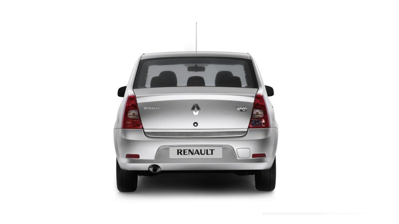 Renault Logan 2010 спереди