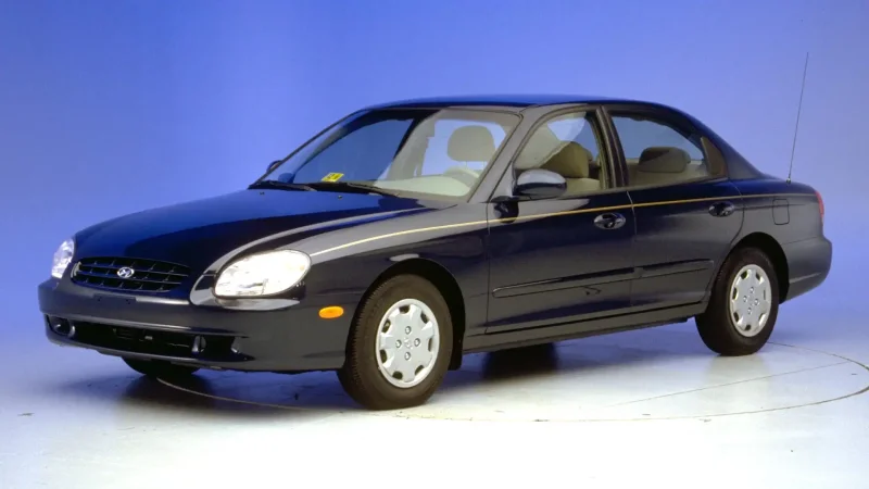 Hyundai Sonata EF 1999