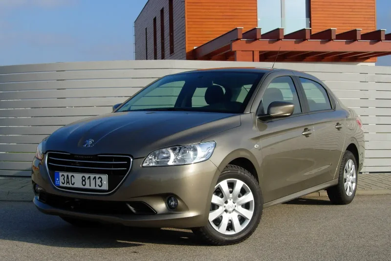 Peugeot 301 2021