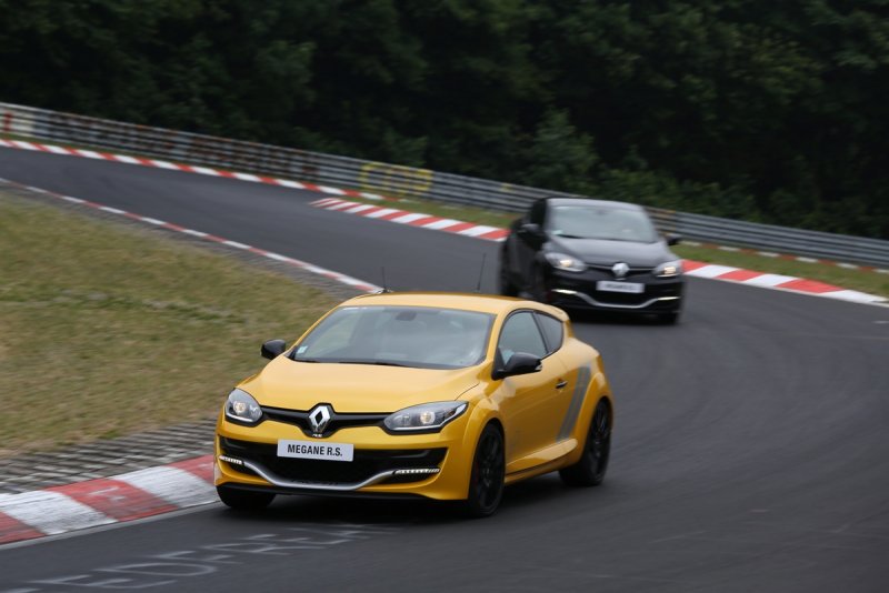 Renault Megane RS 275