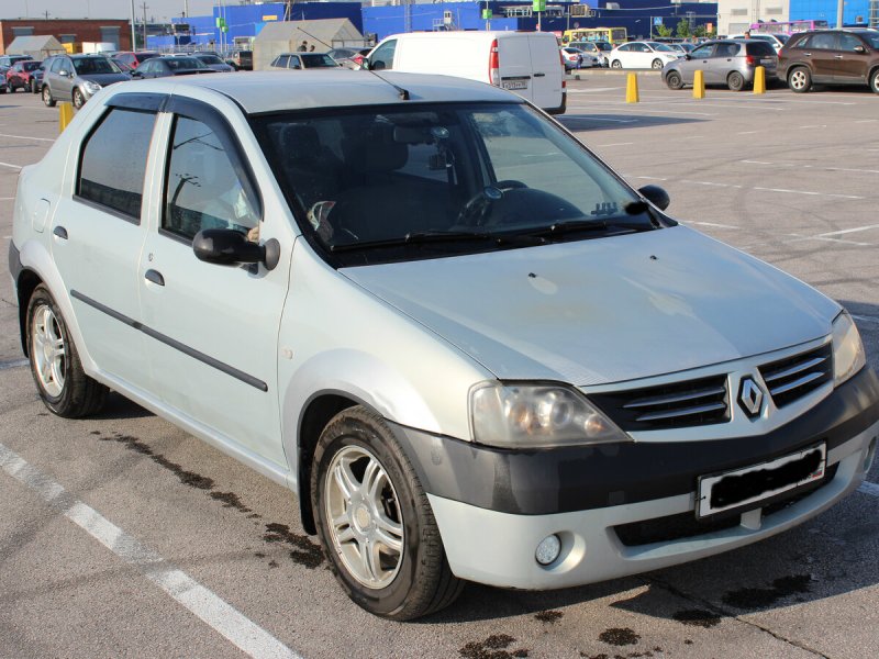 Renault Logan 1 2006