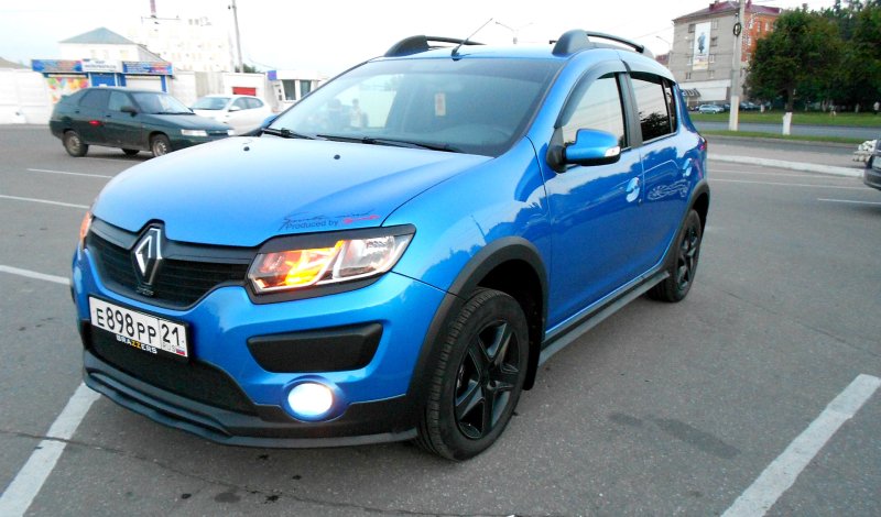 Пацанский Sandero Stepway