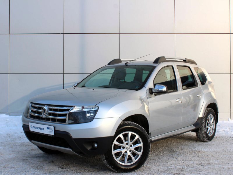 Renault Duster 2012 год