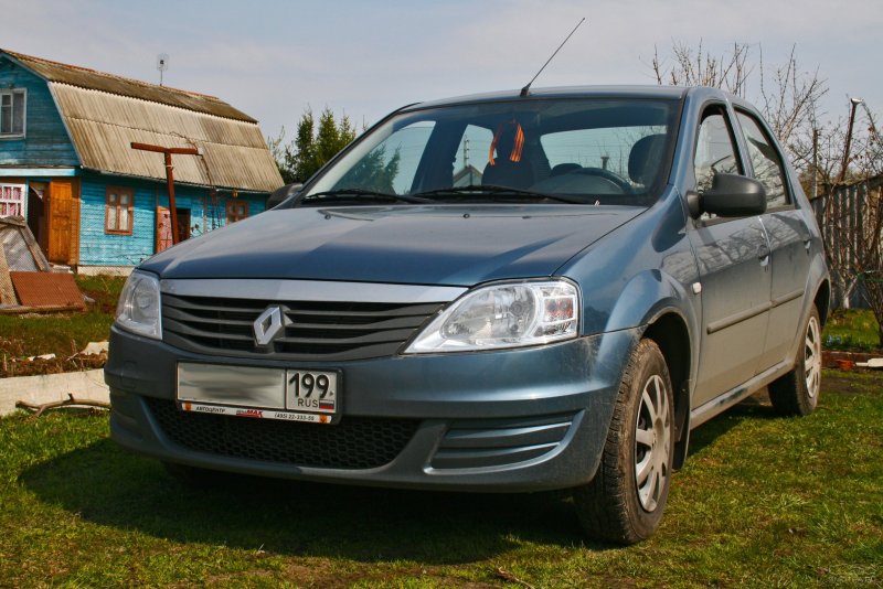 Renault Logan SR 2010