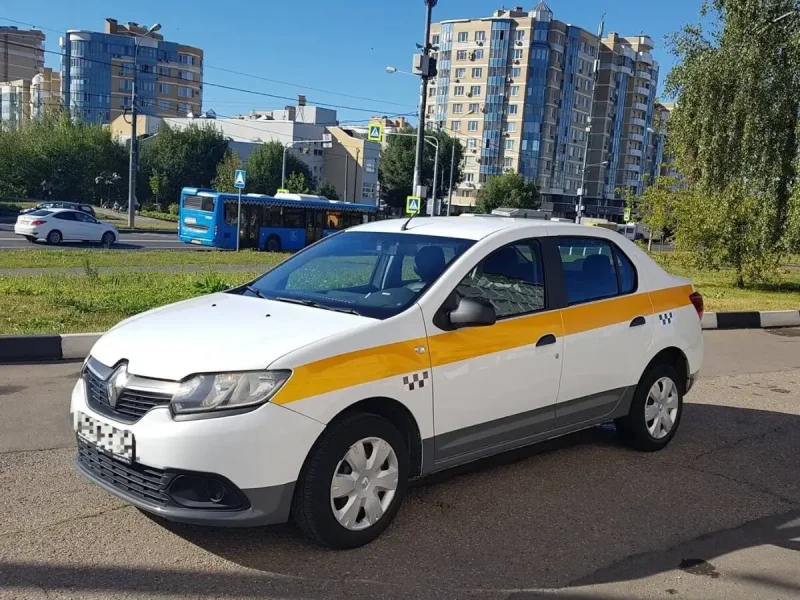 Renault Logan taksi