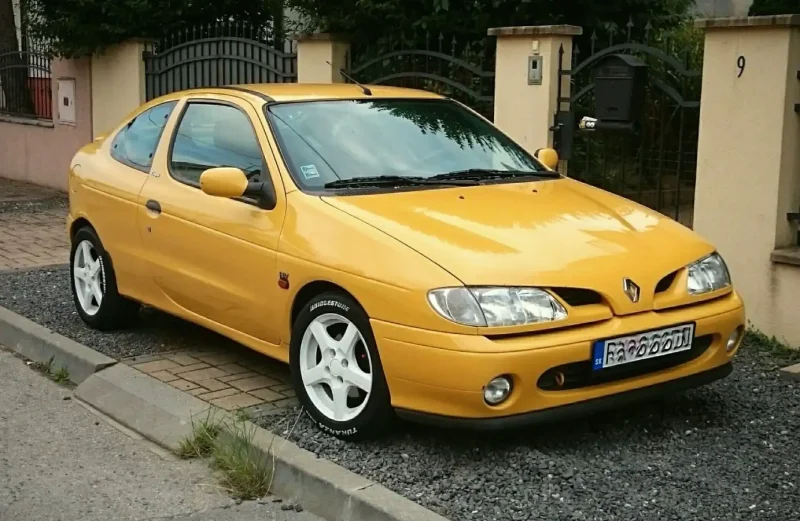 Renault Megane 1998 года