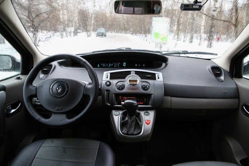 Renault Scenic 2 салон