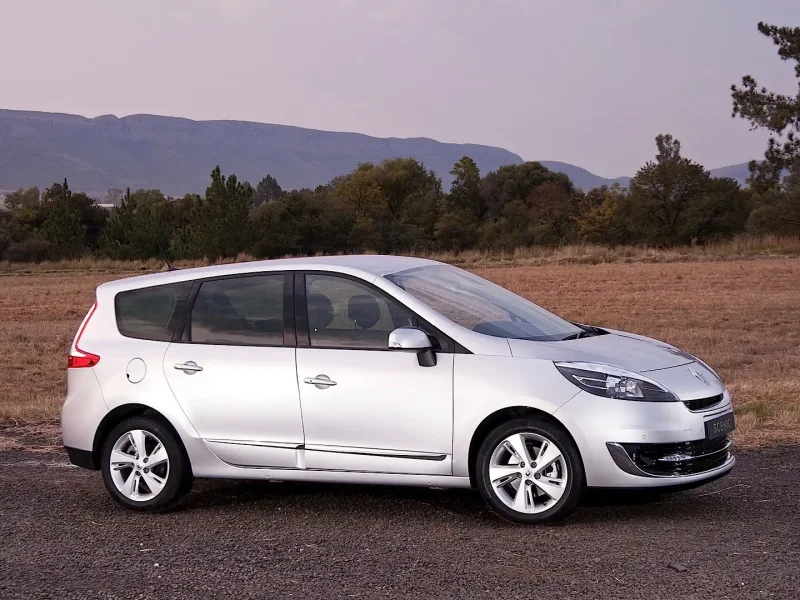 Renault Grand Scenic 2013