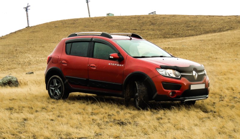 Renault Logan Stepway 2012