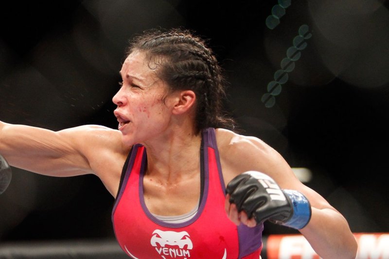 Мэрион Рено (Marion Reneau)