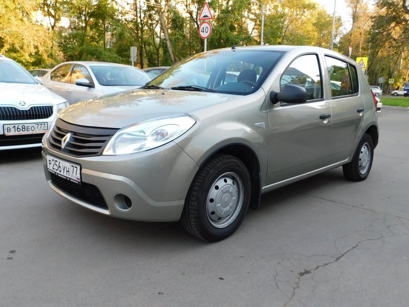 Renault Sandero 2013