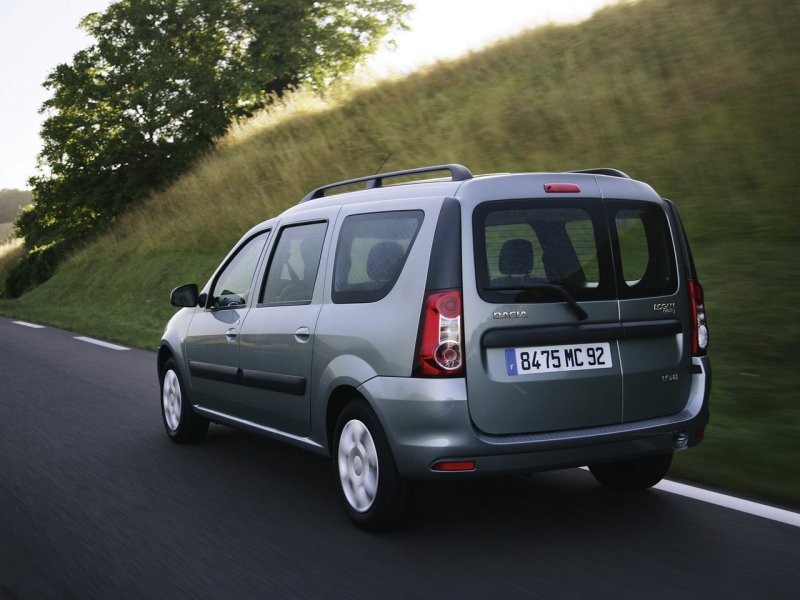 Dacia Logan MCV универсал