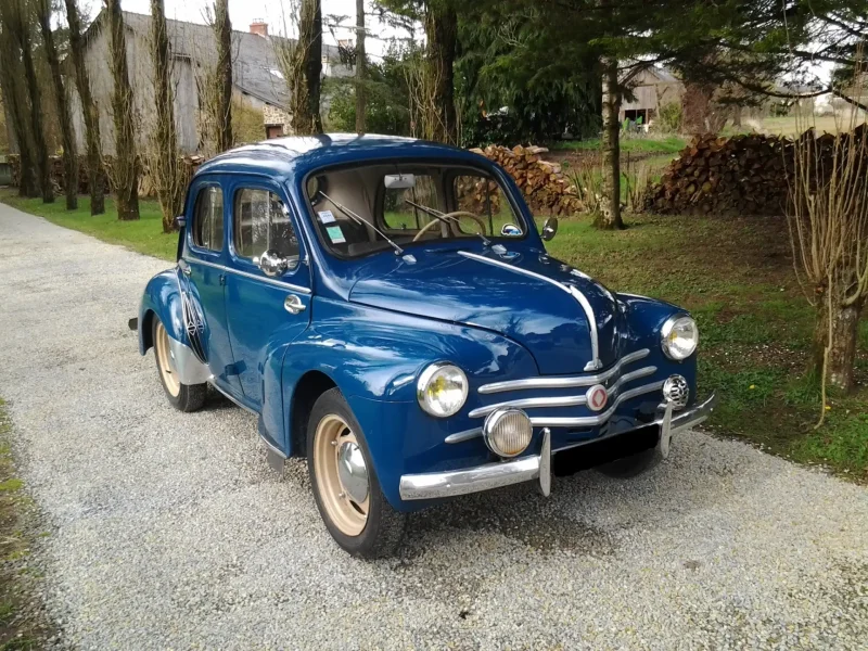 Renault 4