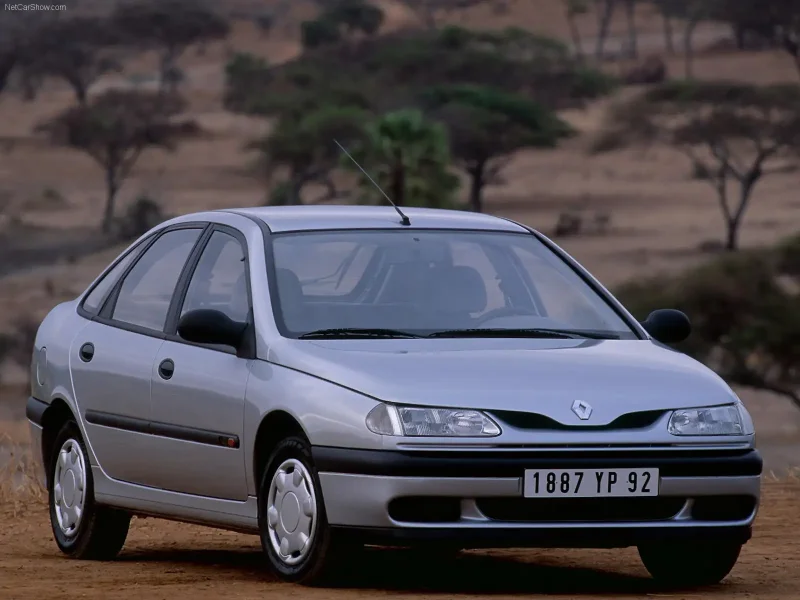 Renault Laguna 1