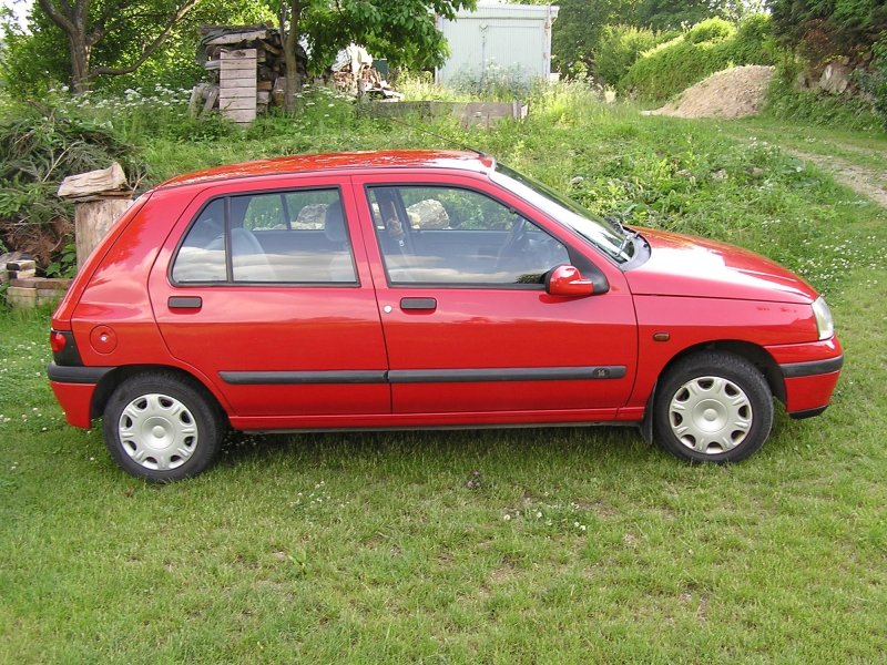 Renault Clio 1 поколение