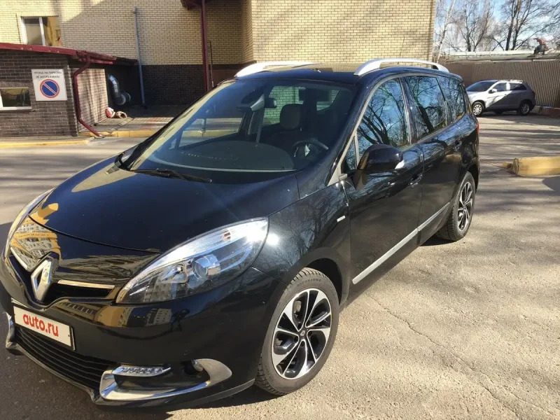 Renault Grand Scenic 5