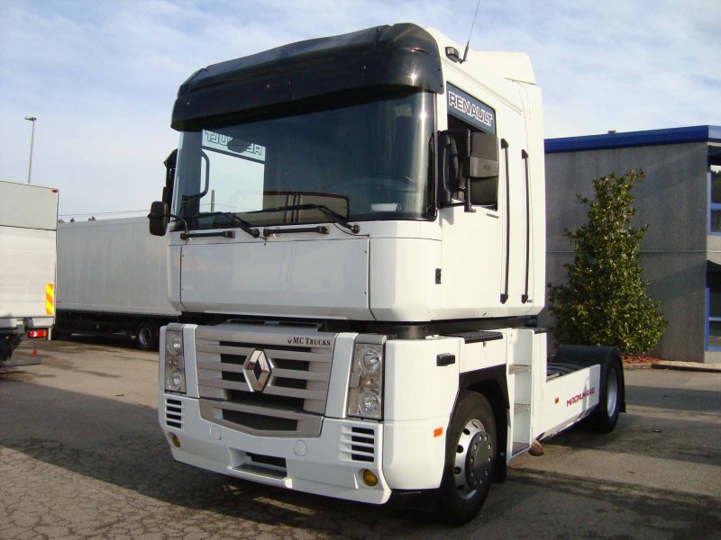 Renault Magnum 440